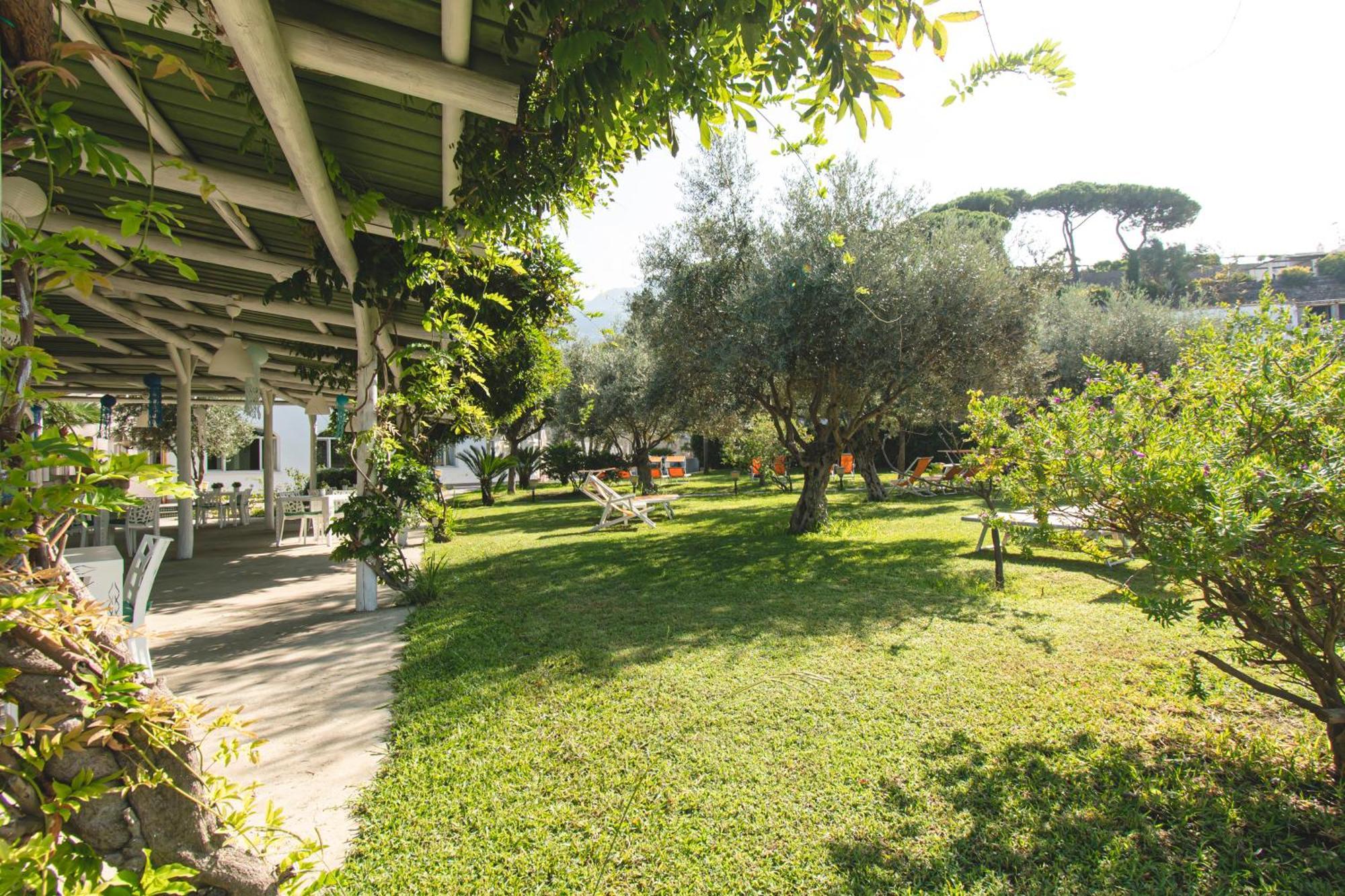 Victoria Park Resort Ίσκια Εξωτερικό φωτογραφία